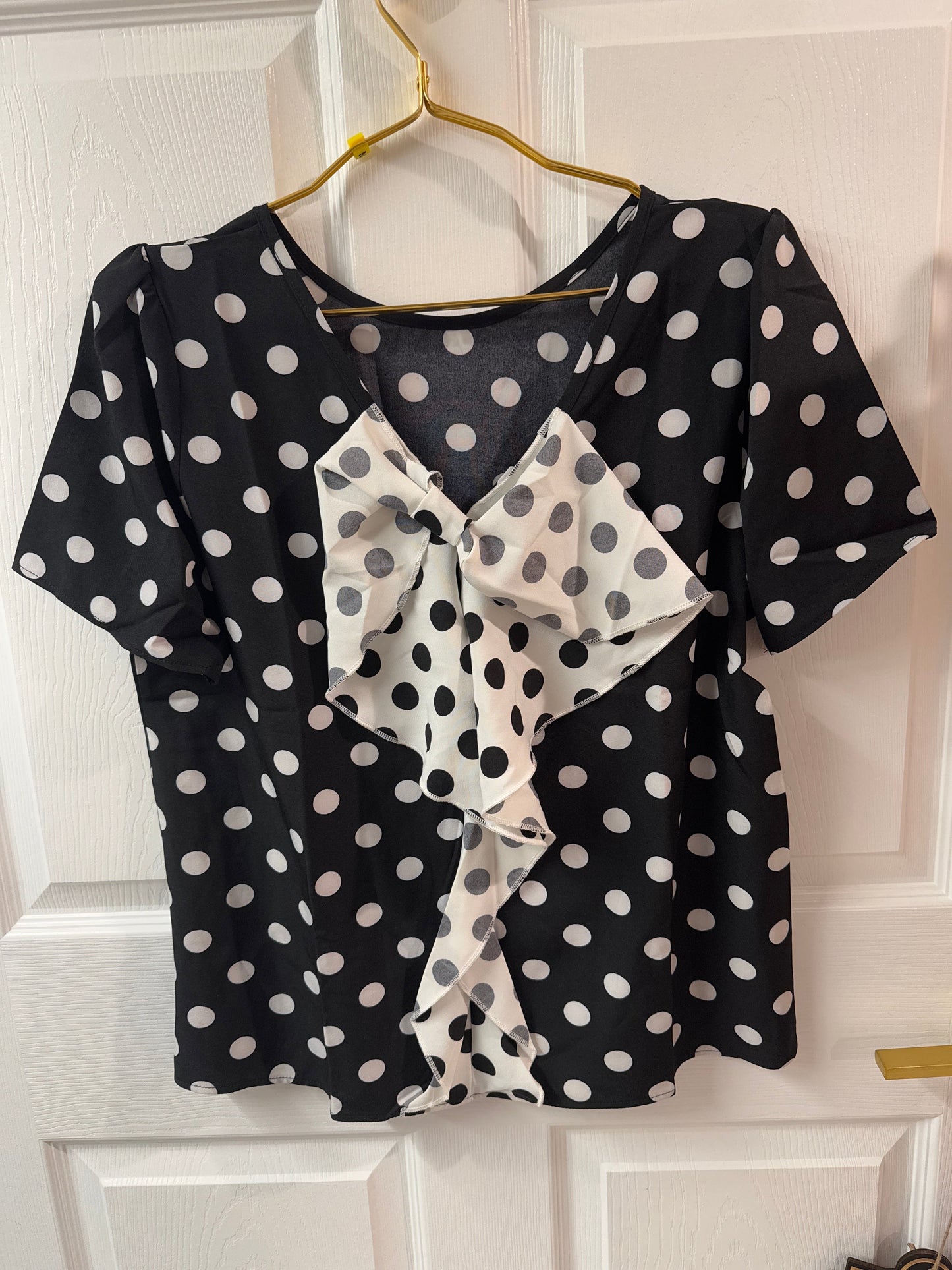 Polkadot short sleeve shirt