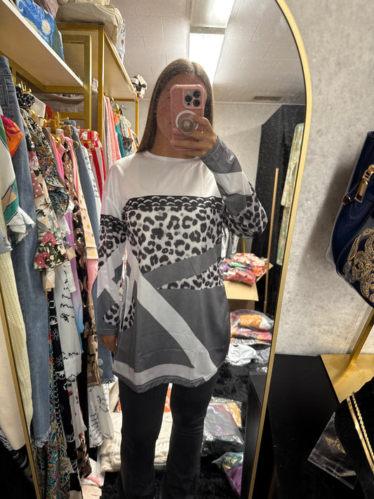 Two piece lounge set ￼￼