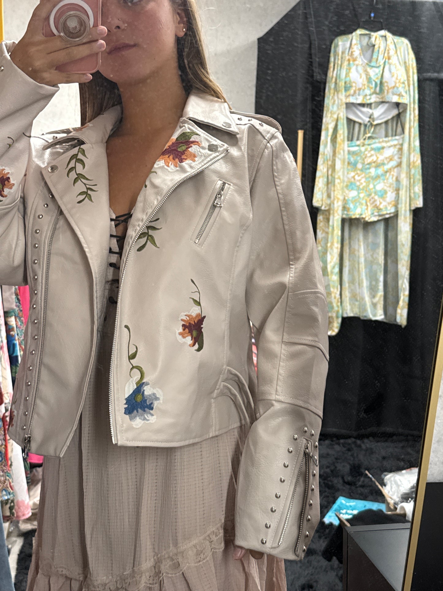 Embroidered jacket with flowers