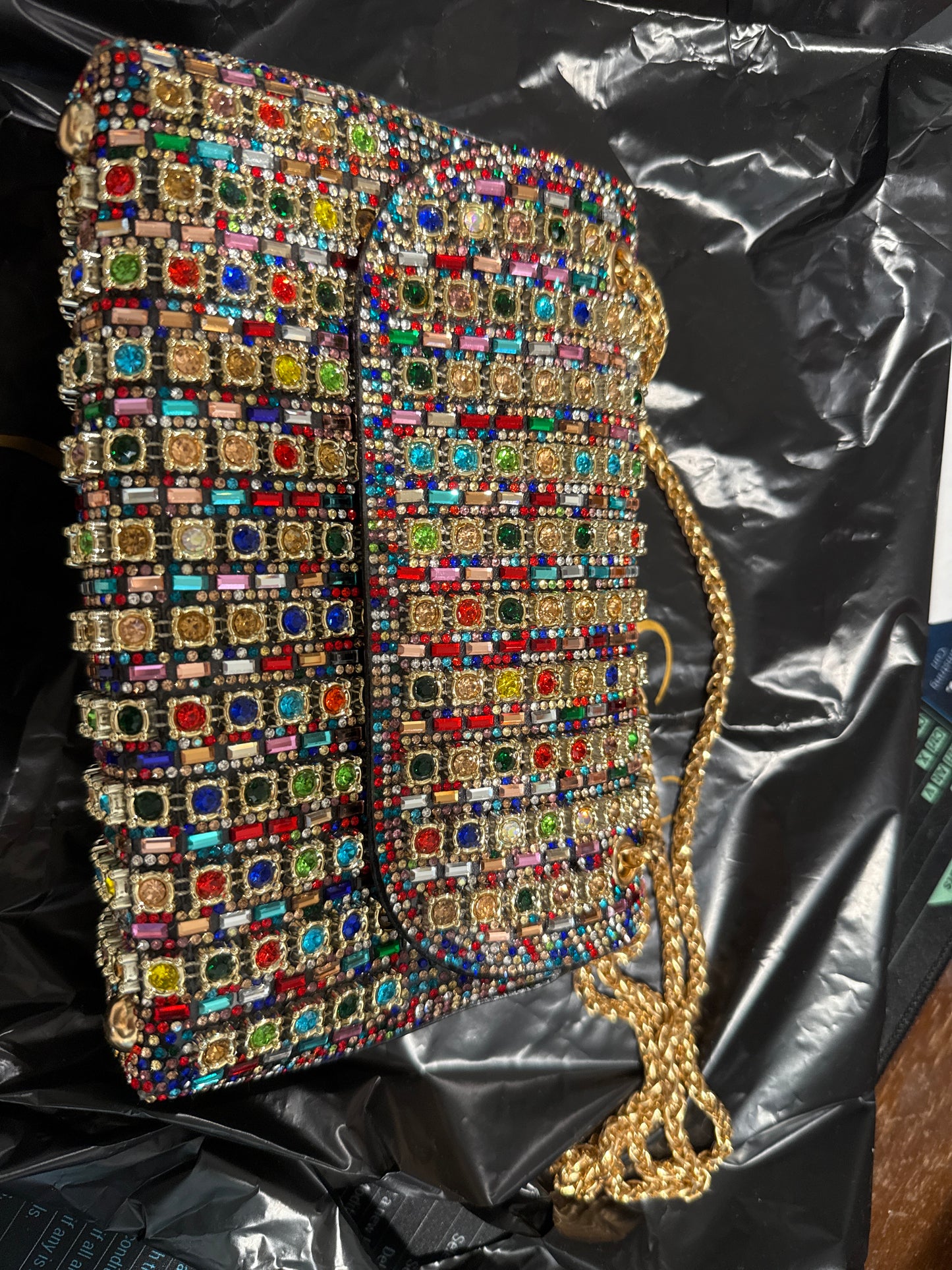 Different colors, sparkle purse ￼